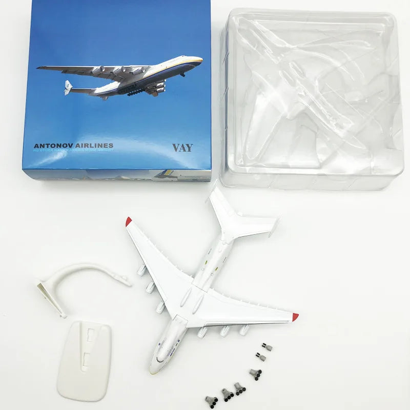 Antonov An-225 "Mriya" | Escala 1:400| En aleación metálica | Ucrania | Réplica para colección