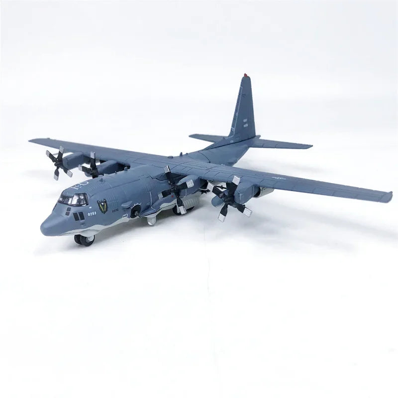 AC-130U Gunship | Escala 1:200| En Aleación Metálica | EE. UU. | Aeronave de Apoyo Aéreo Armado para Colección