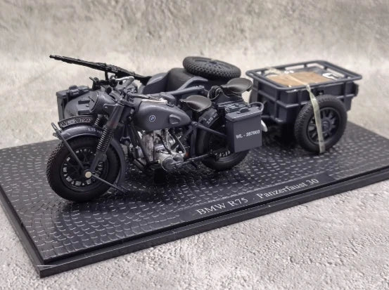 BMW R75 Motocicleta Triciclo | Escala 1:24 | En aleación metálica | Alemania | Prototipo de 750cc para colección