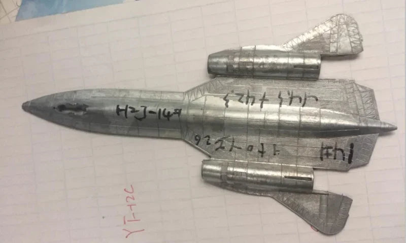 SR-71A Blackbird | Escala 1:144 (~14,2 cm) | En Aleación Metálica | EE. UU. | Para Colección