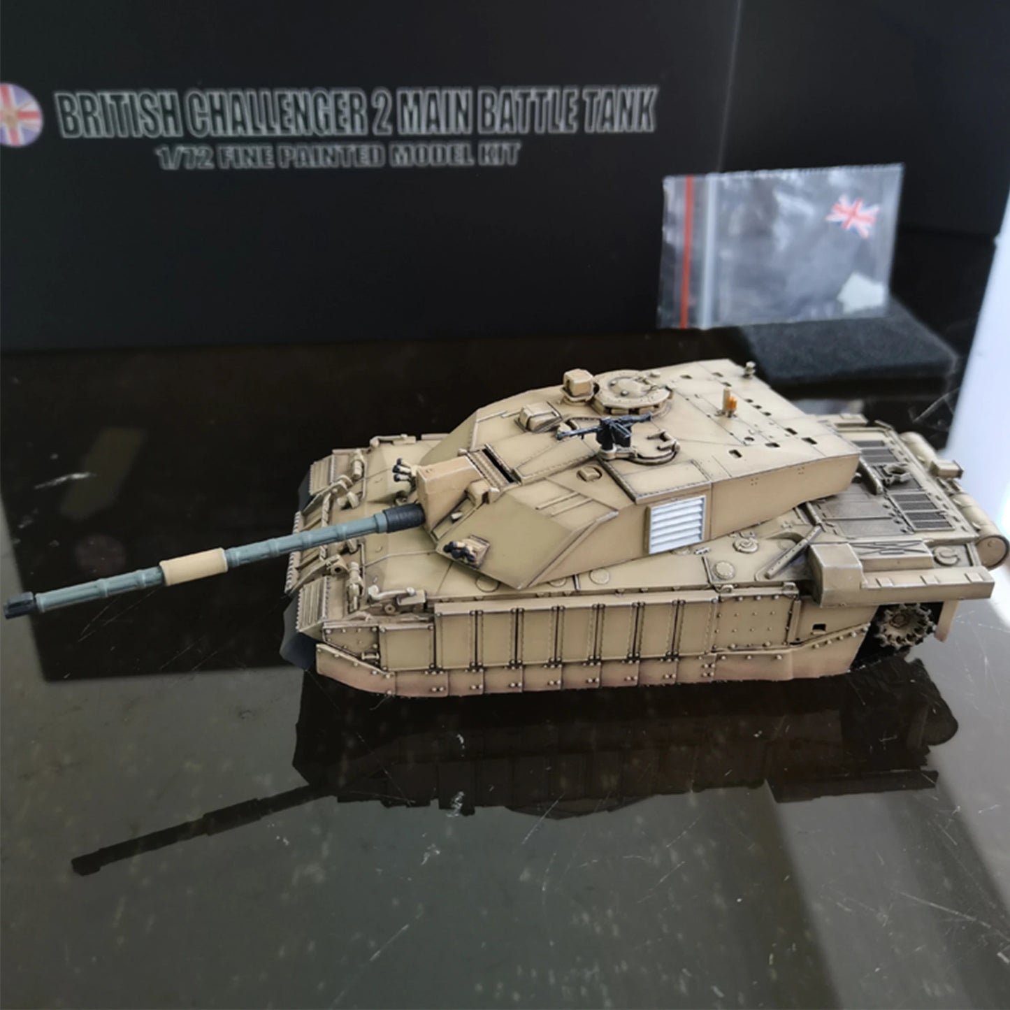 Challenger 2 | Escala 1:72 | Plástico | Reino Unido | Camuflaje Desértico, Para Colección