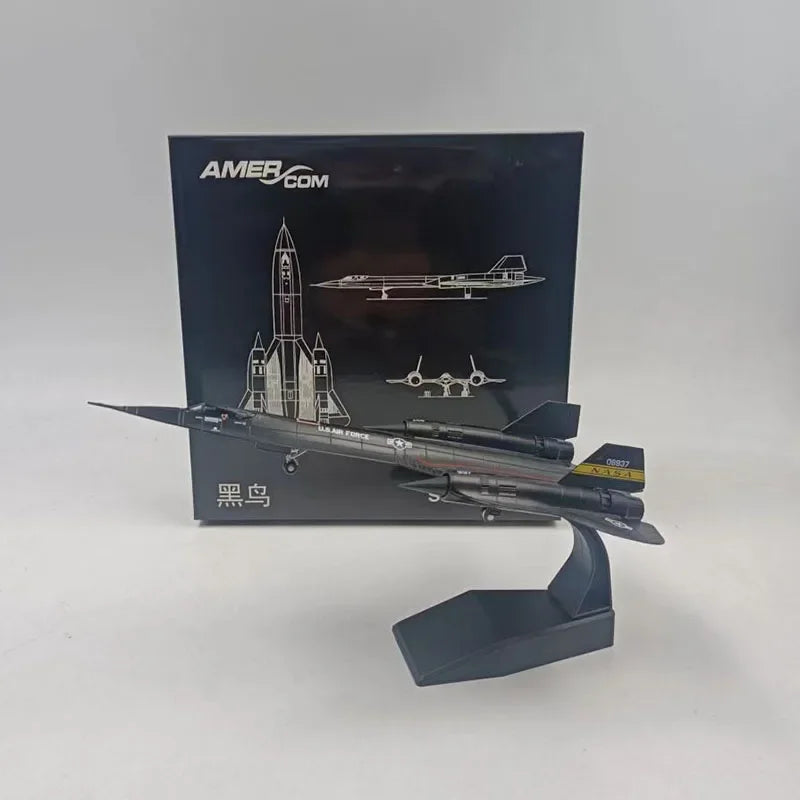 SR-71A Blackbird | Escala 1:144 (~14,2 cm) | En Aleación Metálica | EE. UU. | Para Colección