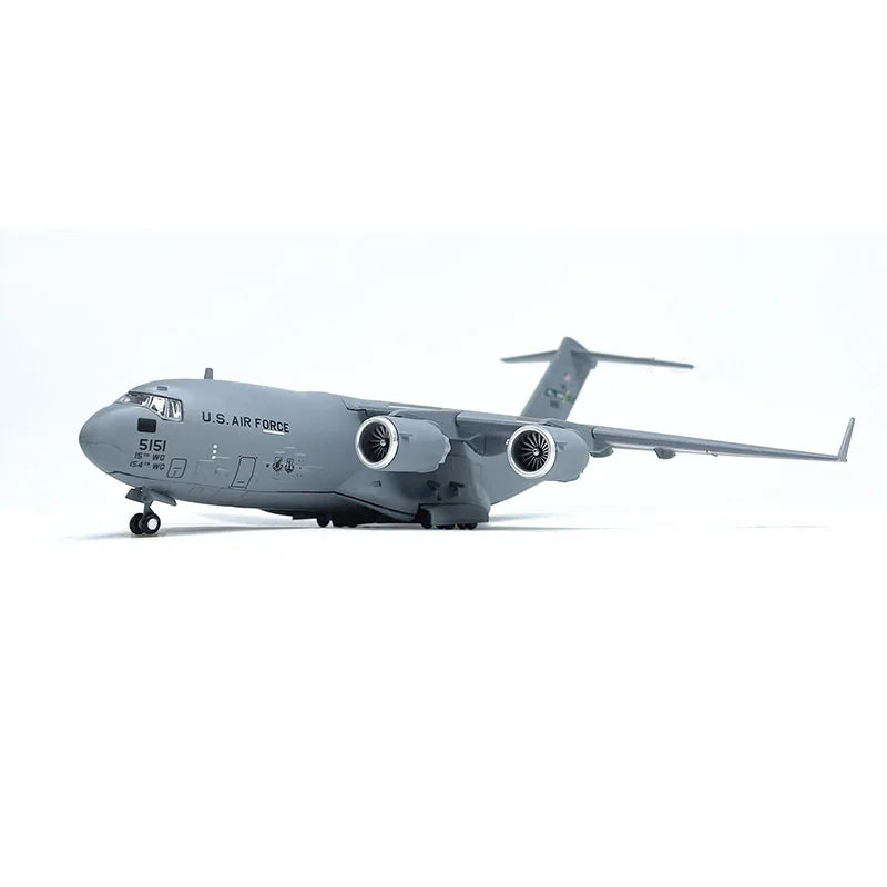 C-17 Globemaster III | Escala 1:200 (~27,4 cm) | En Aleación Metálica | EE. UU. | Aeronave de Transporte Militar para Colección
