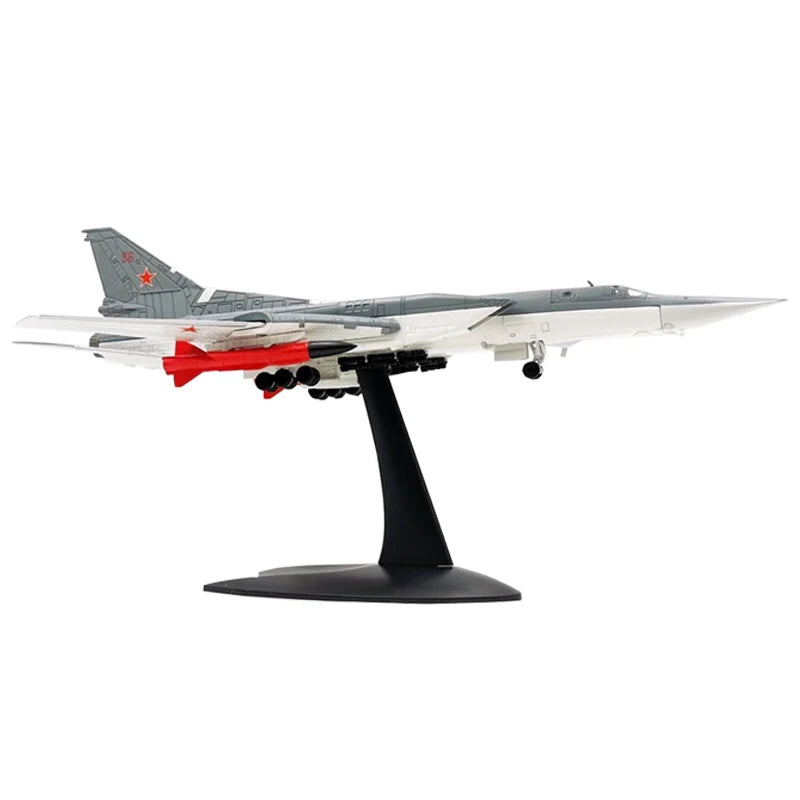 Tupolev Tu-22M3 Backfire | Escala 1:144 (~24,5 cm) | Aleación Metálica | URSS | Bombardero Estratégico, Modelo Militar