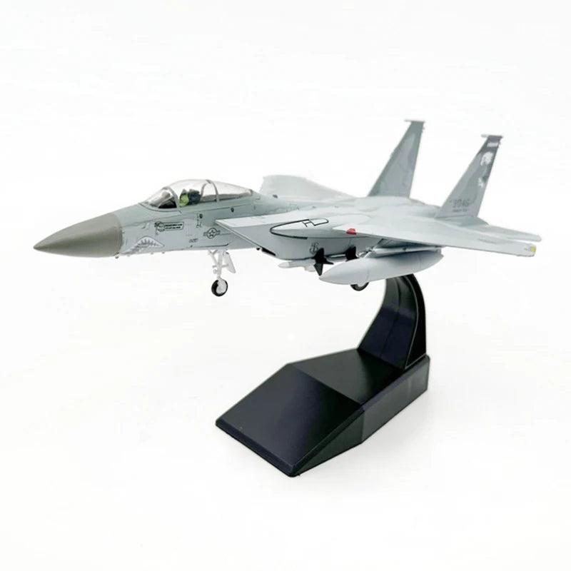 F-15C Eagle | Escala 1:100| En Aleación Metálica | EE. UU. | Caza Militar con Pintura de Tiburón