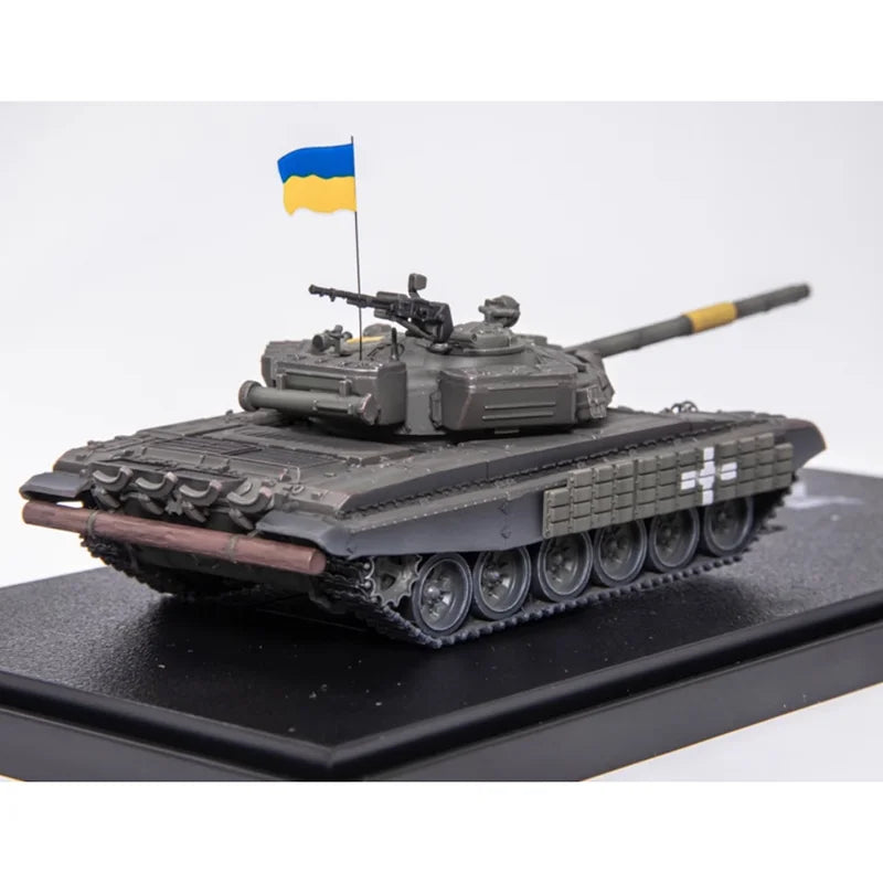 T-72 | Escala 1:72 (~23,0 cm) | Plástico | Ucrania | Para Colección y Exhibición