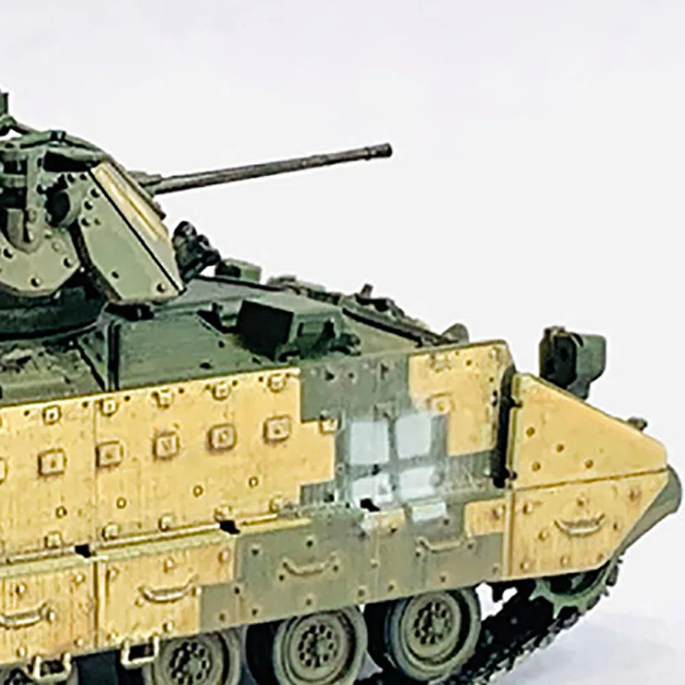 M2A2 ODS Bradley | Escala 1:72 | Plástico | EE. UU. | Para colección y exhibición