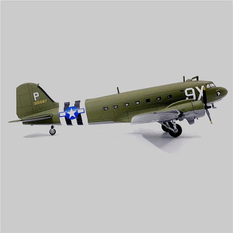 C-47 Skytrain | Escala 1:100 (~19,5 cm) | En Aleación Metálica | EE. UU. | Avión de Transporte Militar
