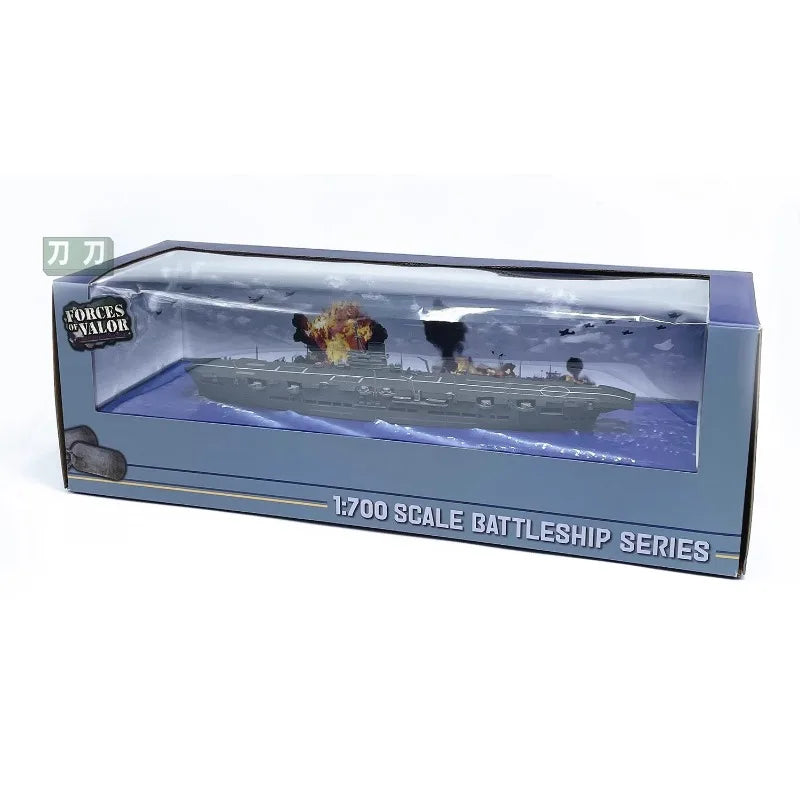HMS Ark Royal | Escala 1:700 (~23,0 cm) | Aleación Metálica | Reino Unido | Para Colección y Exhibición