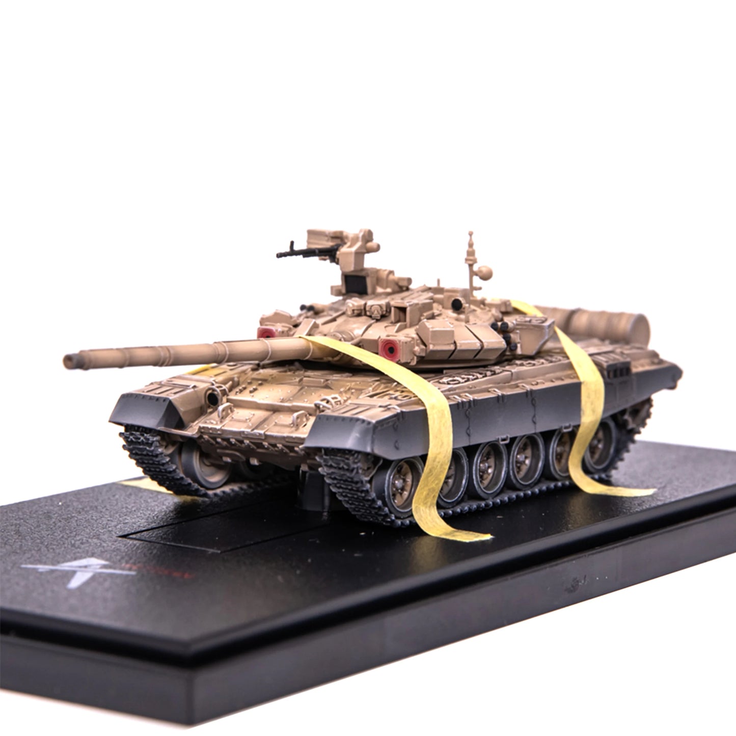 T-90 | Escala 1:72 (~23,5 cm) | Plástico | Rusia | Camuflaje Desértico, Para Colección