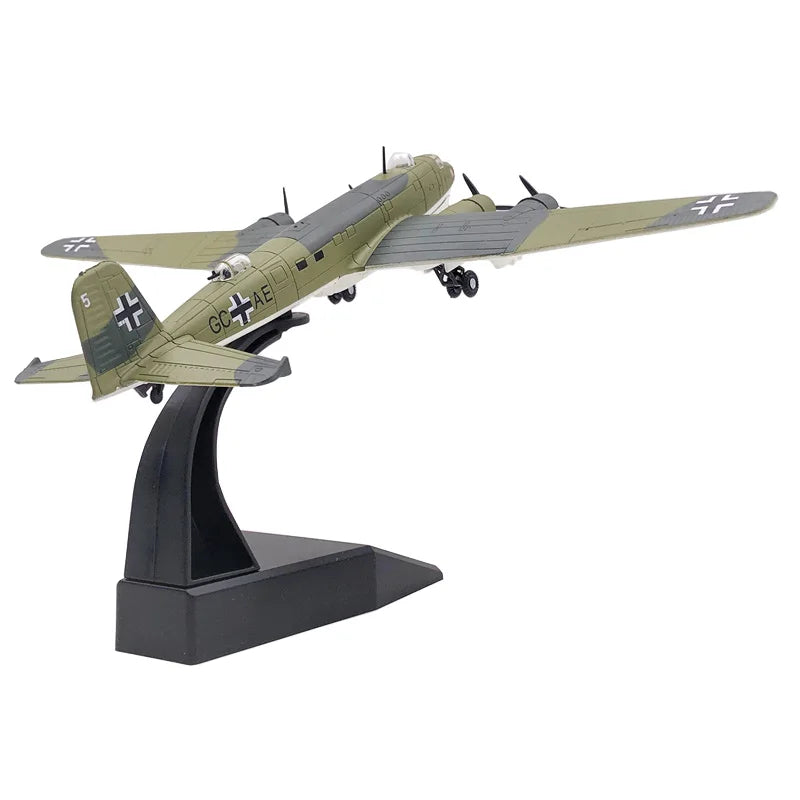 Focke-Wulf Fw 200 Condor | Escala 1:144 (~12,5 cm) | Aleación Metálica | Alemania | Bombardero de la Segunda Guerra Mundial, Para Exhibición y Colección