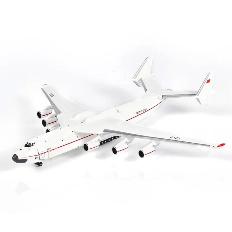 Antonov An-225 Mriya | Escala 1:400 (~21,2 cm) | En Aleación Metálica | Unión Soviética | Para Exhibición Estática