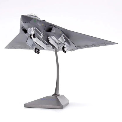 J-36 | Escala 1:144 | En Aleación Metálica | China | Caza de 6ª Generación con Pintura Especial para Colección