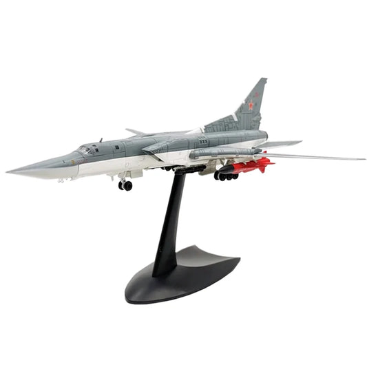 Tupolev Tu-22M3 Backfire | Escala 1:144 (~24,5 cm) | Aleación Metálica | URSS | Bombardero Estratégico, Modelo Militar
