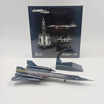 SR-71A Blackbird | Escala 1:144 (~14,2 cm) | En Aleación Metálica | EE. UU. | Para Colección