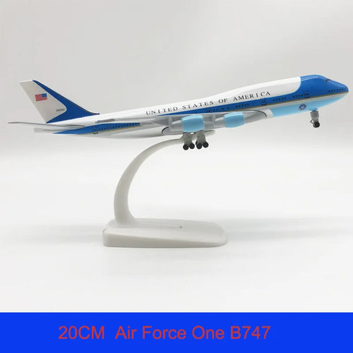 Boeing 747-300 Air Force One | Escala 1:400 (~17,1 cm) | En aleación metálica | EE. UU. | Con soporte y tren de aterrizaje