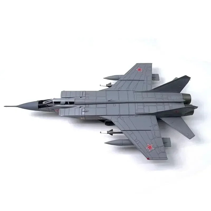 Mikoyan MiG-31 | Escala 1:72 (~31,5 cm) | En aleación metálica | Rusia | Caza interceptor