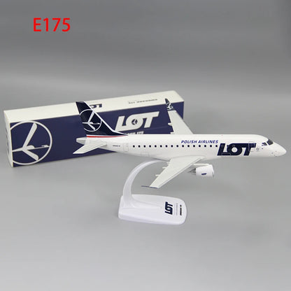 Embraer E175 & E195 | Escala 1:100 (~18,5 cm y ~22,5 cm) | En Plástico | Brasil/Polonia | Modelo para Armar de LOT Polish Airlines