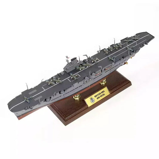 HMS Ark Royal | Escala 1:700 (~23,0 cm) | Aleación Metálica | Reino Unido | Para Colección y Exhibición