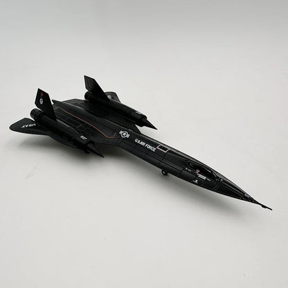 SR-71A Blackbird | Escala 1:144 (~14,2 cm) | En Aleación Metálica | EE. UU. | Para Colección