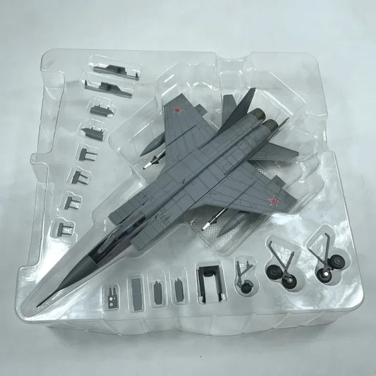 Mikoyan MiG-31 | Escala 1:72 (~31,5 cm) | En aleación metálica | Rusia | Caza interceptor