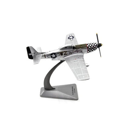 P-51D Mustang | Escala 1:72 (~13,7 cm) | En Aleación Metálica | EE. UU. | Con Soporte para Exhibición